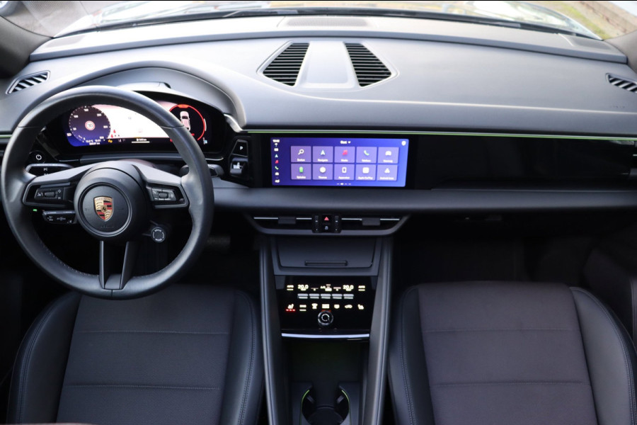 Porsche Macan 4 100 kWh Org.NL pano/schuifdak