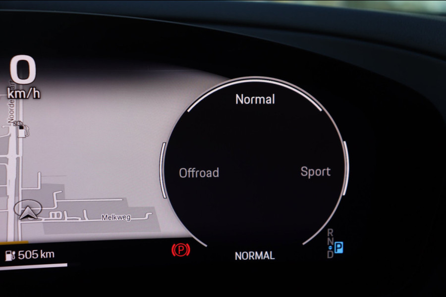 Porsche Macan 4 100 kWh Org.NL pano/schuifdak
