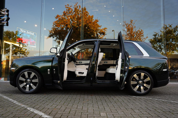 Rolls-Royce Cullinan 6.75 V12 / NL-Auto / Bespoke Audio / Dealer Serviced