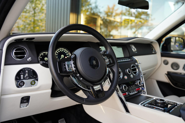 Rolls-Royce Cullinan 6.75 V12 / NL-Auto / Bespoke Audio / Dealer Serviced