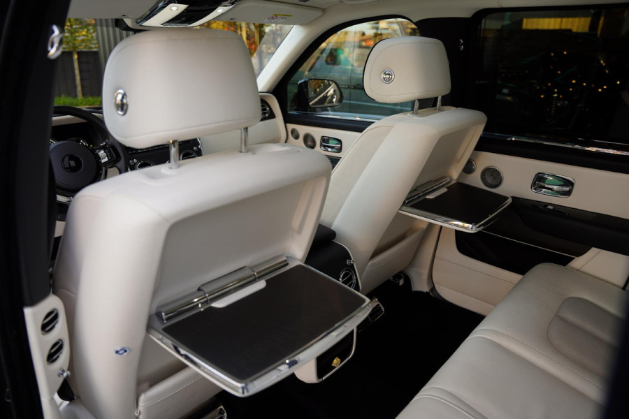 Rolls-Royce Cullinan 6.75 V12 / NL-Auto / Bespoke Audio / Dealer Serviced