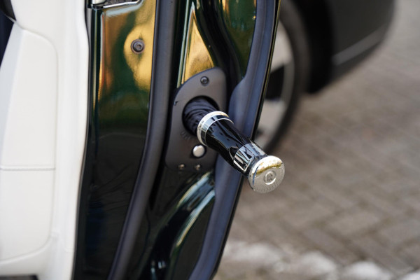 Rolls-Royce Cullinan 6.75 V12 / NL-Auto / Bespoke Audio / Dealer Serviced