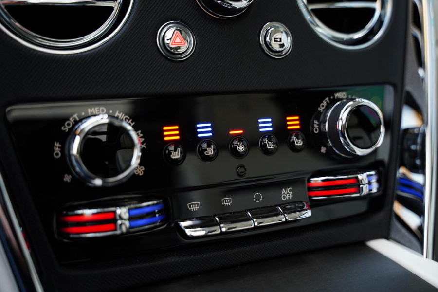 Rolls-Royce Cullinan 6.75 V12 / NL-Auto / Bespoke Audio / Dealer Serviced