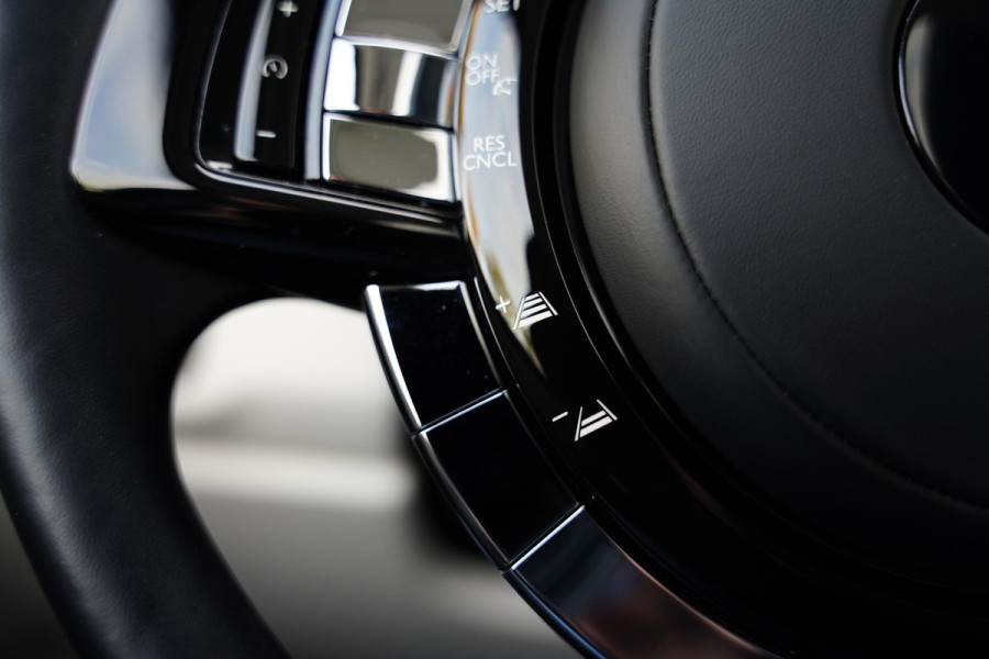 Rolls-Royce Cullinan 6.75 V12 / NL-Auto / Bespoke Audio / Dealer Serviced