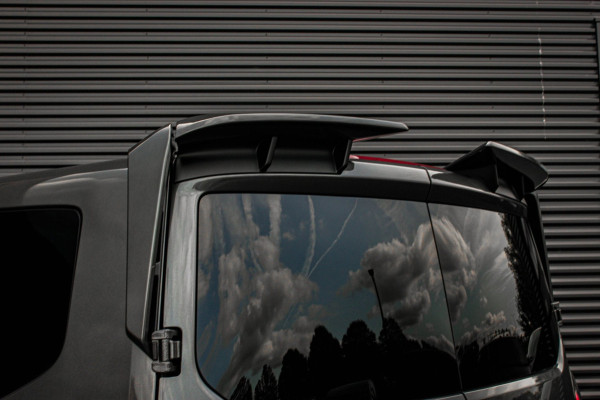 Ford E-Transit Custom 320 L2H1 MS-RT 71kWh 286PK DC DUBBEL CABINE / KUIPSTOELEN / DIRECT RIJDEN / NAVIGATIE / BLACK OPS/JB-EDITION