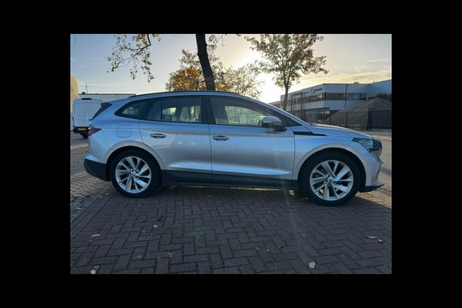 Škoda ENYAQ iV 60 1e Eigenaar SOH 91,6% Airco/ECC,Navigatie,Camera BTW Auto
