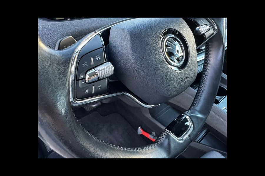 Škoda ENYAQ iV 60 1e Eigenaar SOH 91,6% Airco/ECC,Navigatie,Camera BTW Auto