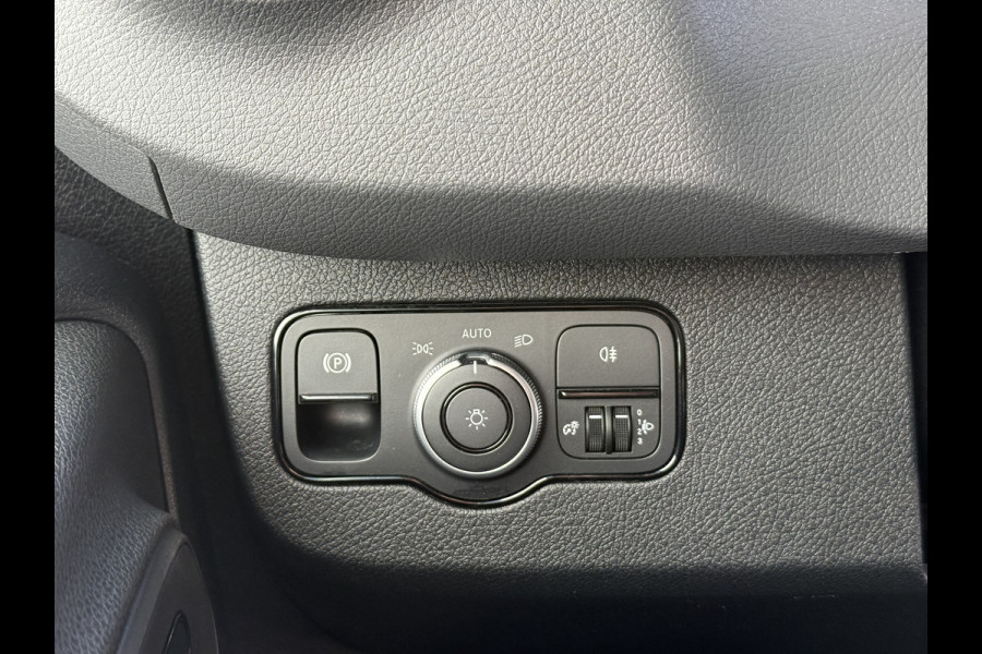 Mercedes-Benz Sprinter 312 55kWh L2H2 Elektrisch 168km WLTP 92.9% (SOH) 80KW Snelladen Climate Control Stoelverwarming Camera Laadkabel
