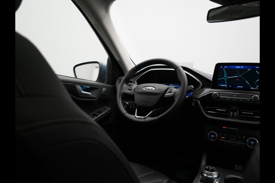 Ford Kuga 2.5 PHEV Vignale 225pk Dealer O.H | Trekhaak Af Fabriek | Panodak | Adaptive Cruise | 360 Camera | Bang & Olufsen | Head Up | Lederen Sportstoelen Memory & Verwarmd | Keyless | Apple Carplay | Navigatie | Virtual | DAB | 18"L.M | Plug In Hybrid |