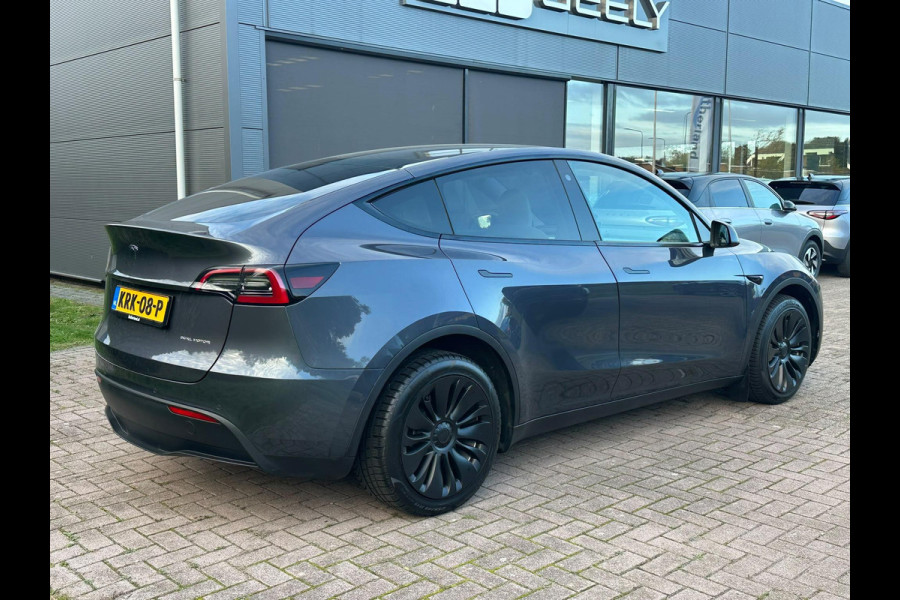 Tesla Model Y Long Range AWD 75 kWh 514 PK | Panoramadak | 360 Camera | LED Verlichting | CarPlay | Lichtmetalen Velgen | Elektrische Stoelen | Elektrische Klep | Navigatie |