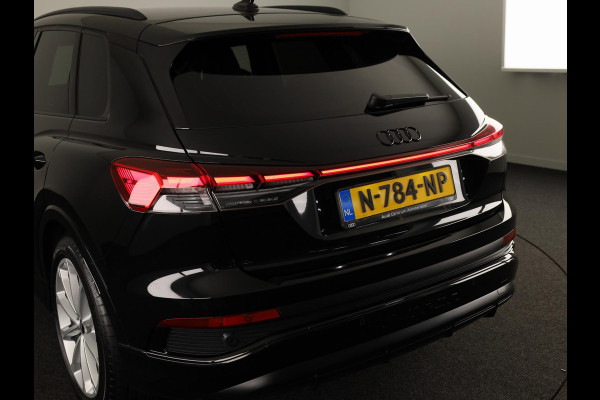 Audi Q4 e-tron 40 Launch edition S Competition 77 kWh 204 pk | SOH 97,14% | Warmtepomp | Navigatie | Parkeersensoren | Achteruitrijcamera | Stoelverwarming | Sonos Geluidssysteem | Head-up display | S-Line |