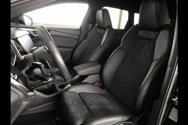 Audi Q4 e-tron 40 Launch edition S Competition 77 kWh 204 pk | SOH 97,14% | Warmtepomp | Navigatie | Parkeersensoren | Achteruitrijcamera | Stoelverwarming | Sonos Geluidssysteem | Head-up display | S-Line |