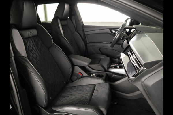 Audi Q4 e-tron 40 Launch edition S Competition 77 kWh 204 pk | SOH 97,14% | Warmtepomp | Navigatie | Parkeersensoren | Achteruitrijcamera | Stoelverwarming | Sonos Geluidssysteem | Head-up display | S-Line |