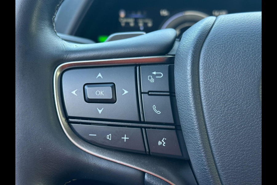 Lexus UX 300e Luxury 54 kWh | Leder | Stoelverwarming/Koeling |  Bestuurdersstoel Met Geheugen