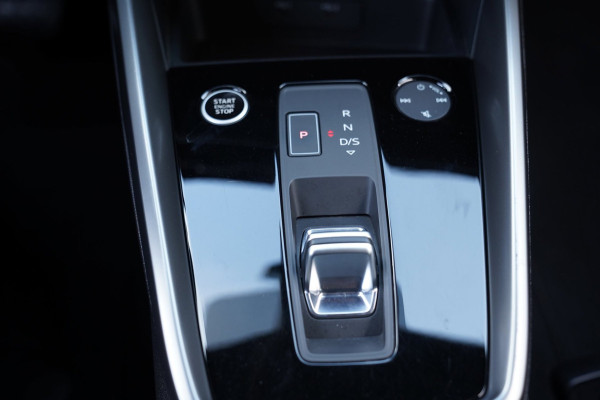Audi A3 Sportback 40 TFSI e Advanced edition|Prijs incl. 12 mnd garantie| NAV LMV DAB PDC Carplay Bluetooth