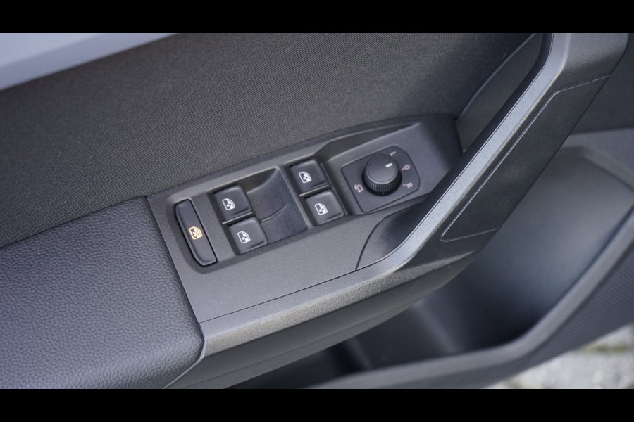 Seat Ibiza FR 1.5 TSI AUTOMAAT|ACC|AMBIANCE|CARPLAY|FULL LED|MODE|NAVIGATIE|PDC|STOELVERWARMING|VIRTUEEL