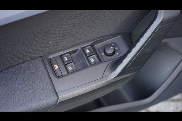Seat Ibiza FR 1.5 TSI AUTOMAAT|ACC|AMBIANCE|CARPLAY|FULL LED|MODE|NAVIGATIE|PDC|STOELVERWARMING|VIRTUEEL