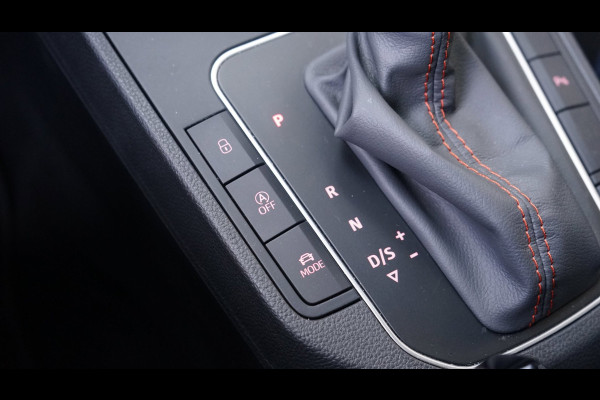 Seat Ibiza FR 1.5 TSI AUTOMAAT|ACC|AMBIANCE|CARPLAY|FULL LED|MODE|NAVIGATIE|PDC|STOELVERWARMING|VIRTUEEL