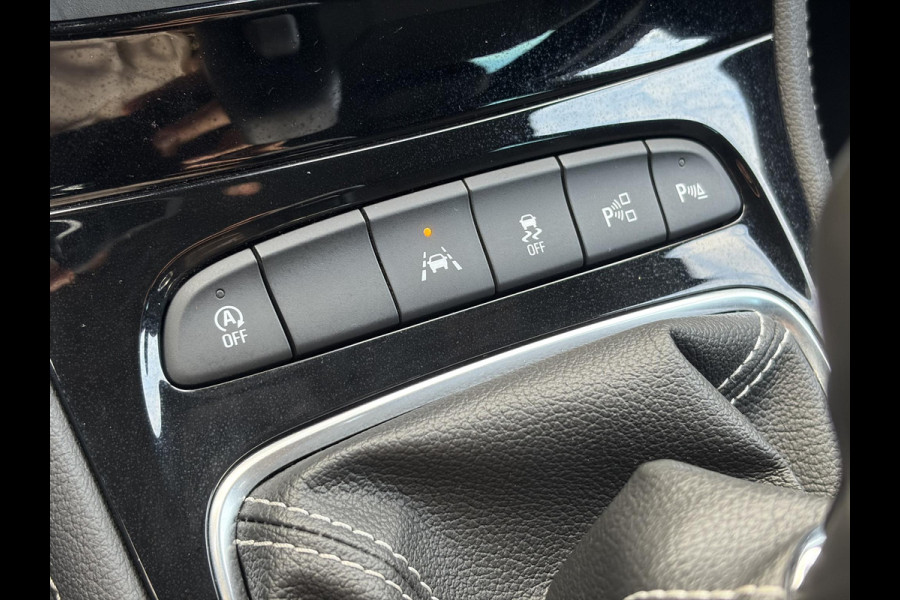 Opel Astra 1.4 Innovation ✓2e Eigenaar✓Carplay✓Keyless✓Camera✓Halfleder✓Navi✓Clima✓Cruise✓150pk✓Pdc V+A✓Rijstrooksensor✓6 Bak✓Dodehoeksensor✓17''Lm velgen✓Recent Beurt gehad✓N.A.P✓Nieuwe Apk bij Aflevering