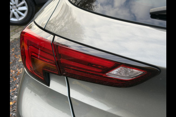 Opel Astra 1.4 Innovation ✓2e Eigenaar✓Carplay✓Keyless✓Camera✓Halfleder✓Navi✓Clima✓Cruise✓150pk✓Pdc V+A✓Rijstrooksensor✓6 Bak✓Dodehoeksensor✓17''Lm velgen✓Recent Beurt gehad✓N.A.P✓Nieuwe Apk bij Aflevering
