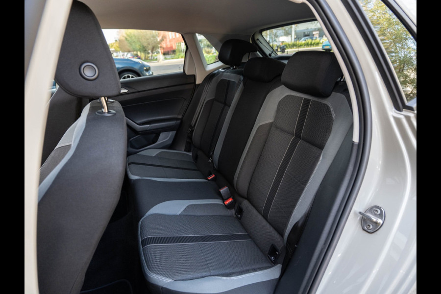 Volkswagen Polo 1.0 TSI Style Pano/IQ.Light/Camera/AppleCarPlay