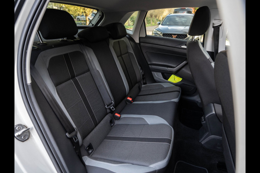 Volkswagen Polo 1.0 TSI Style Pano/IQ.Light/Camera/AppleCarPlay