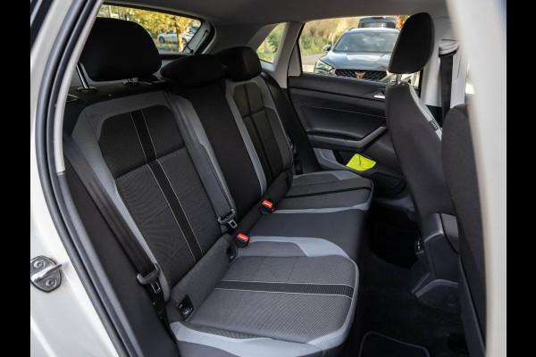 Volkswagen Polo 1.0 TSI Style Pano/IQ.Light/Camera/AppleCarPlay