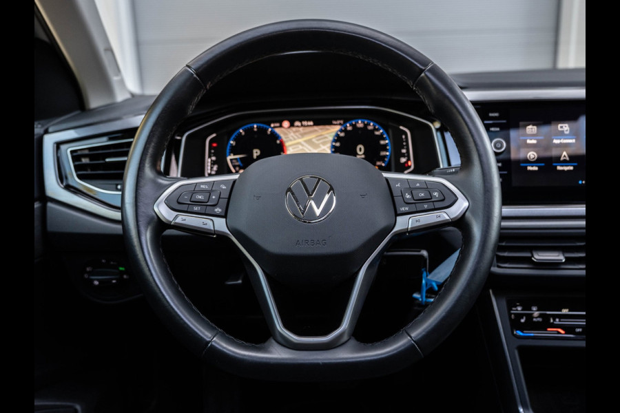 Volkswagen Polo 1.0 TSI Style Pano/IQ.Light/Camera/AppleCarPlay