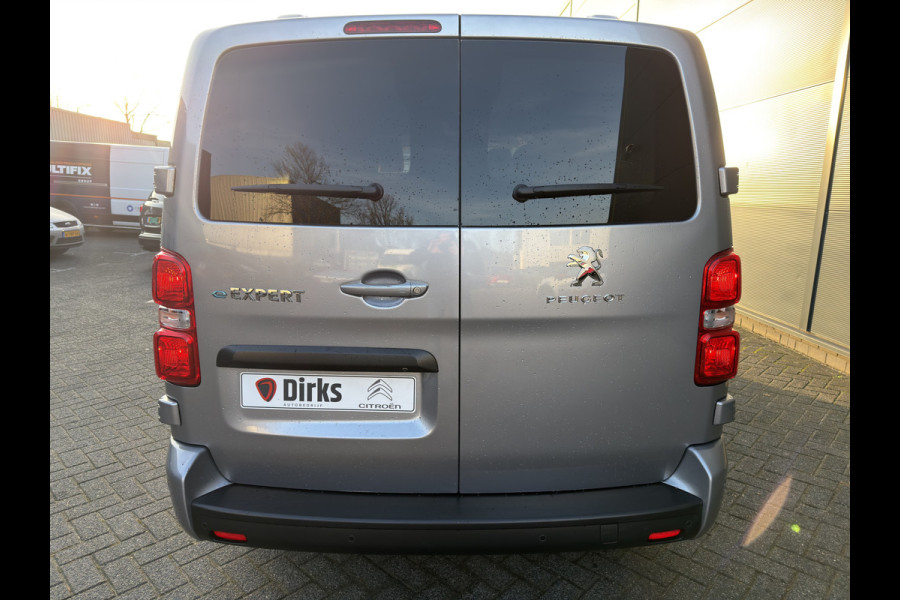 Peugeot e-Expert DC 75 kWh (Stoelverwarming - 2x Schuifdeuren - Keyless Entry - Laadruimte betimmering - Automatische Airco - Navigatie - Parkeer