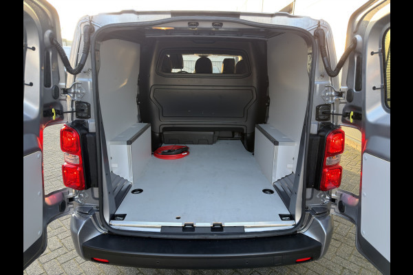 Peugeot e-Expert DC 75 kWh (Stoelverwarming - 2x Schuifdeuren - Keyless Entry - Laadruimte betimmering - Automatische Airco - Navigatie - Parkeer