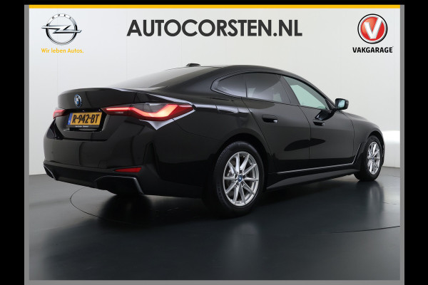 BMW i4 eDrive40 340PK 84kWh High Executive SOH 94% Leder Sportstoelen+Verwarmd Head-Up Display Camera Navi 3-Zone Ecc Live cockpit pro Laserlicht Elek.Achterklep Privacy Glas Isofix Wifi Bluetooth DAB Regen/Lichtsensor Draadloze lader 1e Eigenaar Dealeronderhouden Origineel Nederlandse Auto