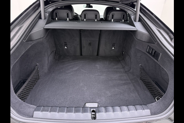 BMW i4 eDrive40 340PK 84kWh High Executive SOH 94% Leder Sportstoelen+Verwarmd Head-Up Display Camera Navi 3-Zone Ecc Live cockpit pro Laserlicht Elek.Achterklep Privacy Glas Isofix Wifi Bluetooth DAB Regen/Lichtsensor Draadloze lader 1e Eigenaar Dealeronderhouden Origineel Nederlandse Auto