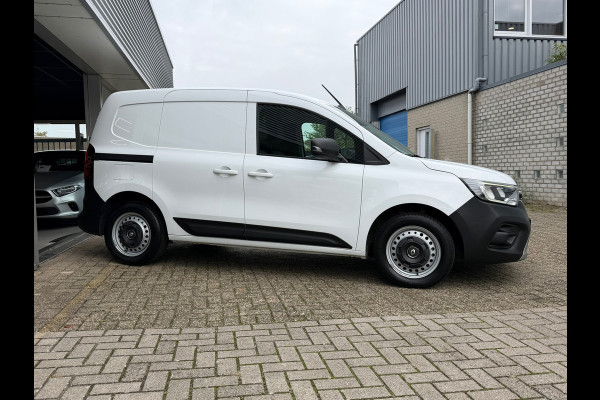 Renault Kangoo 1.3 TCe 130 Luxe L1 Navigatie | Cruise control | Airco | Camera | Parkeersensor.