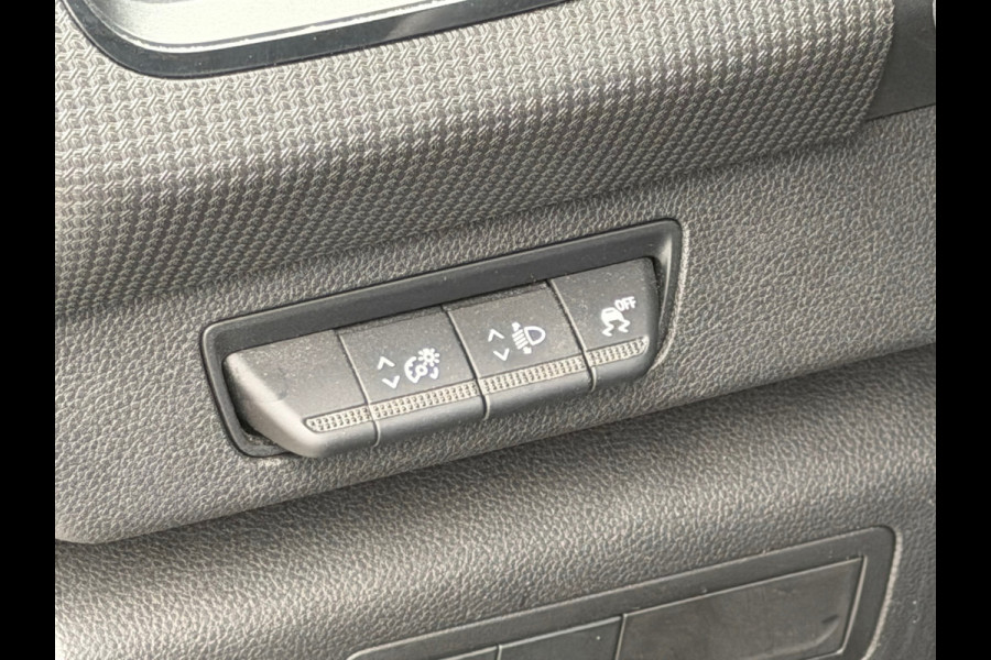 Renault Kangoo 1.3 TCe 130 Luxe L1 Navigatie | Cruise control | Airco | Camera | Parkeersensor.