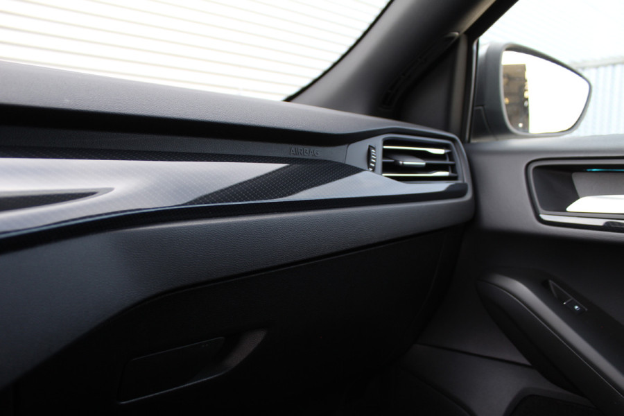 Ford FOCUS Wagon 1.0 EcoBoost Hybrid ST Line X | Trekhaak | BLIS | Winterpack | Adaptieve cruise