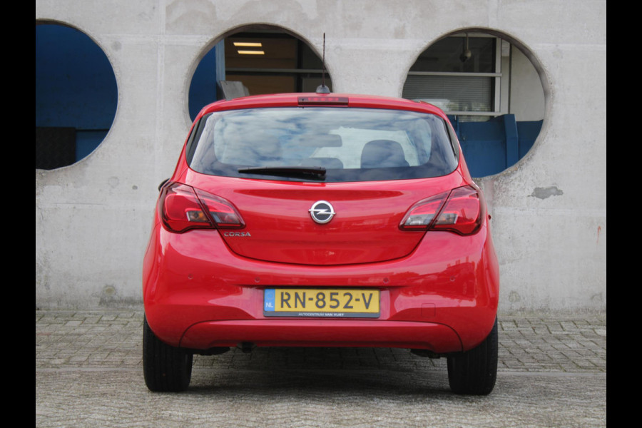 Opel Corsa 1.4 Favourite | APPLE CARPLAY | 12 MAANDEN BOVAG GARANTIE |