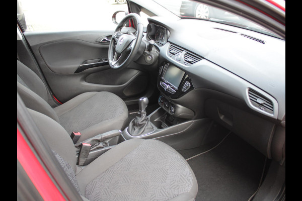 Opel Corsa 1.4 Favourite | APPLE CARPLAY | 12 MAANDEN BOVAG GARANTIE |