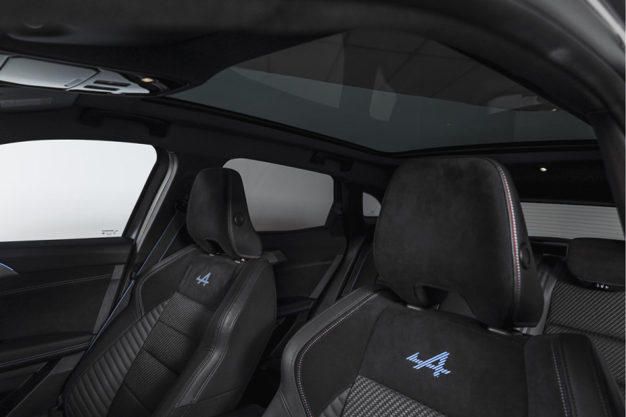 Renault Austral 1.2 E-Tech full hybrid 200 esprit Alpine | Pano | 360 Camera | Elek. Stoelen | Winterpack | Dig. Cockpit | Adapt. Cruise | PDC | NAV+App. Connect | ECC | LM 20" | 2937