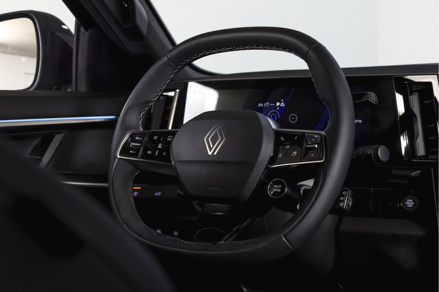 Renault Austral 1.2 E-Tech full hybrid 200 esprit Alpine | Pano | 360 Camera | Elek. Stoelen | Winterpack | Dig. Cockpit | Adapt. Cruise | PDC | NAV+App. Connect | ECC | LM 20" | 2937
