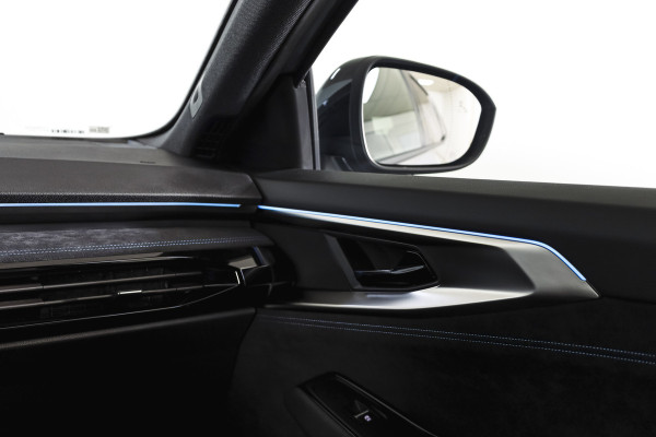 Renault Austral 1.2 E-Tech full hybrid 200 esprit Alpine | Pano | 360 Camera | Elek. Stoelen | Winterpack | Dig. Cockpit | Adapt. Cruise | PDC | NAV+App. Connect | ECC | LM 20" | 2937