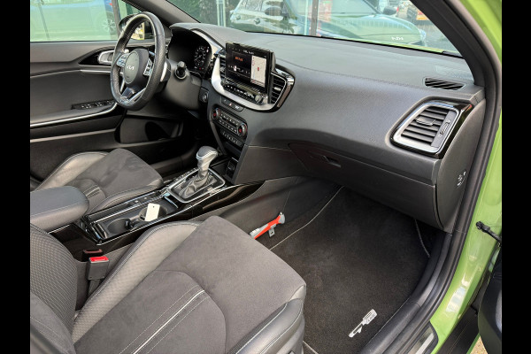 Kia Xceed 1.5 T-GDi GT-PlusLine - Automaat - Pano/Schuifdak - Winterpakket- Navi - Org.NL