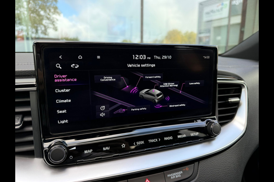 Kia Xceed 1.5 T-GDi GT-PlusLine - Automaat - Pano/Schuifdak - Winterpakket- Navi - Org.NL
