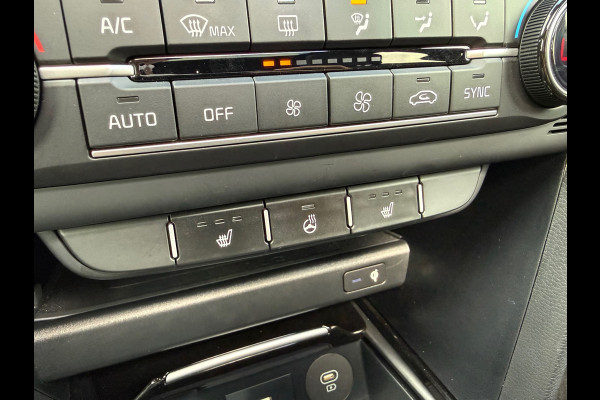 Kia Xceed 1.5 T-GDi GT-PlusLine - Automaat - Pano/Schuifdak - Winterpakket- Navi - Org.NL