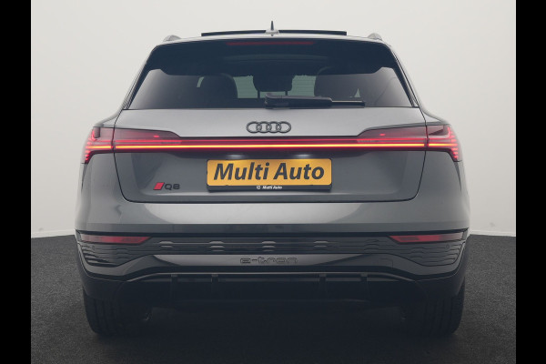 Audi Q8 e-tron 55 Quattro S Line 115 kWh 408pk Dealer O.H | Panodak | Luchtvering | Camera | Bang & Olufsen | Alcantara Sportstoelen Memory & Verwarmd | Sfeerverlichting | Cruise Control | DAB | Navigatie | Virtual | 21"L.M |