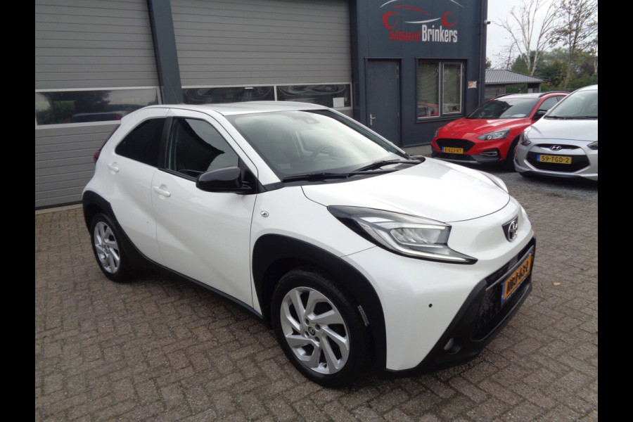 Toyota Aygo X 1.0 VVT-i MT Play