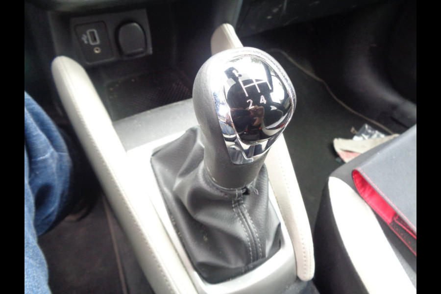 Nissan Micra 1.0 IG-T N-Connecta