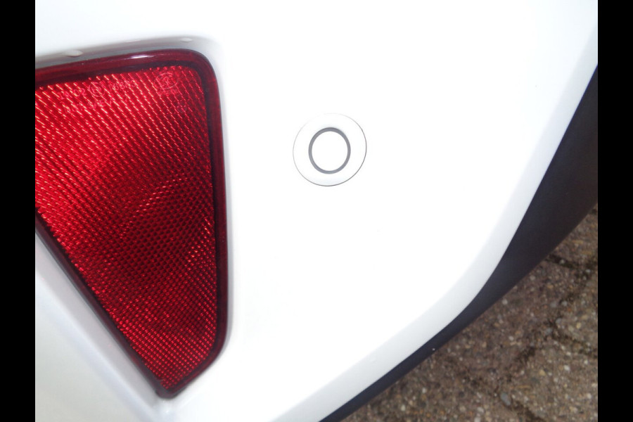 Ford Focus 1.0 EcoBoost Hybrid Titanium