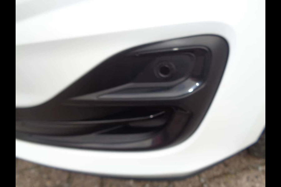 Ford Focus 1.0 EcoBoost Hybrid Titanium