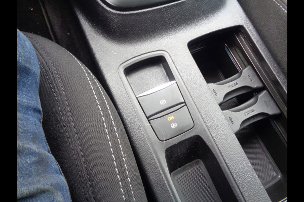 Ford Focus 1.0 EcoBoost Hybrid Titanium