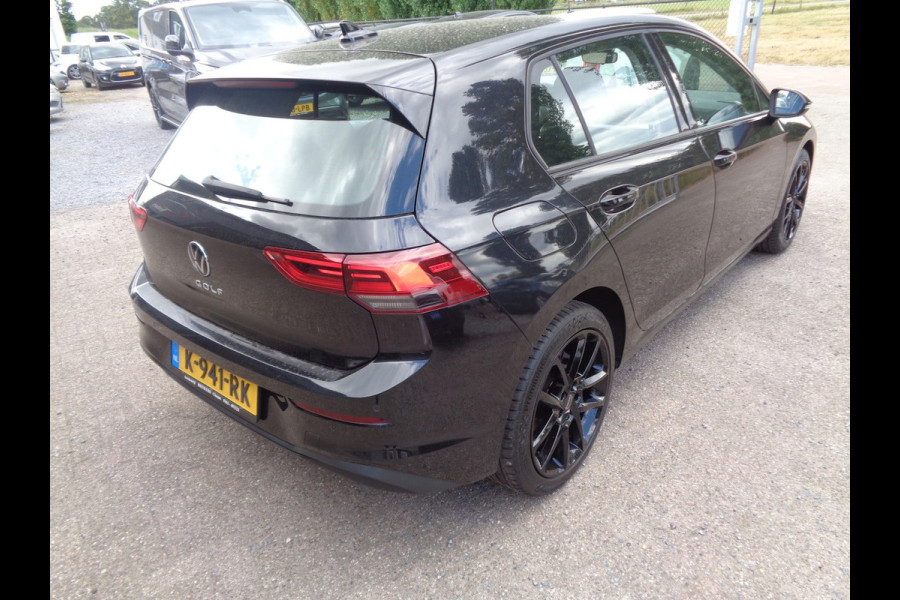 Volkswagen Golf 1.0 TSI Golf